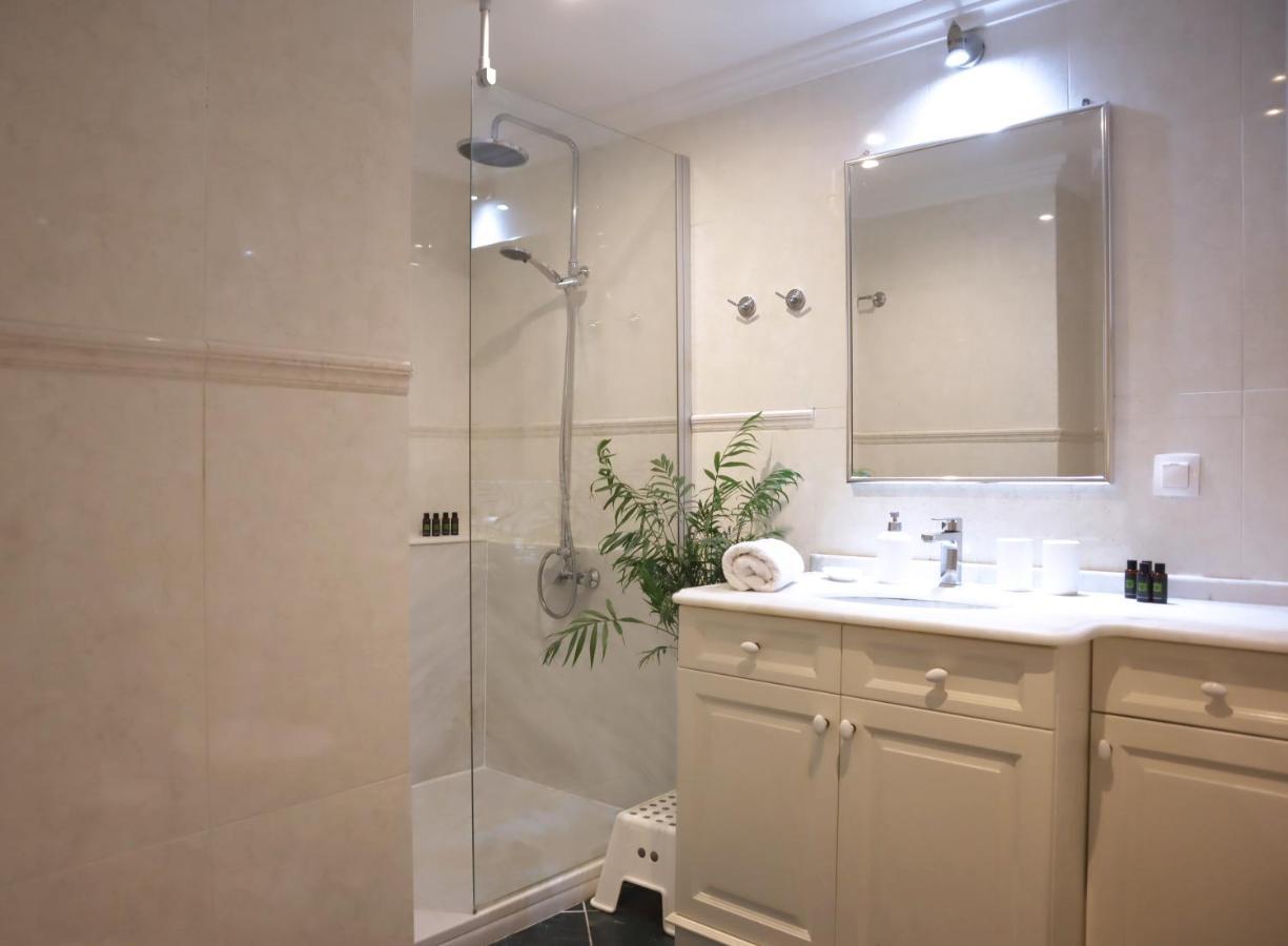 "San Giacomo Square Apt." In The Heart Of Old Town Corfu  외부 사진