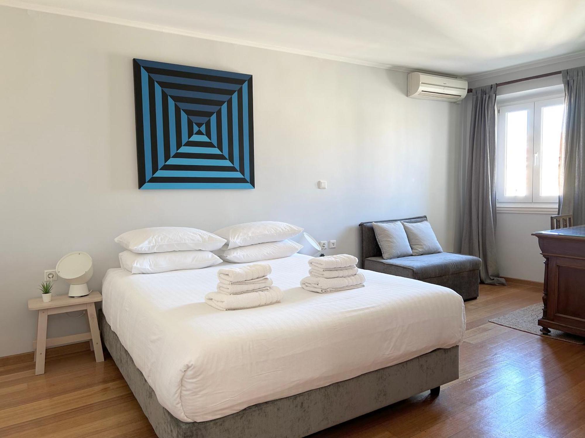 "San Giacomo Square Apt." In The Heart Of Old Town Corfu  외부 사진