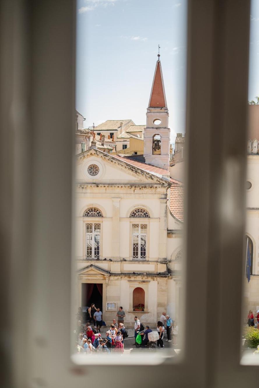 "San Giacomo Square Apt." In The Heart Of Old Town Corfu  외부 사진