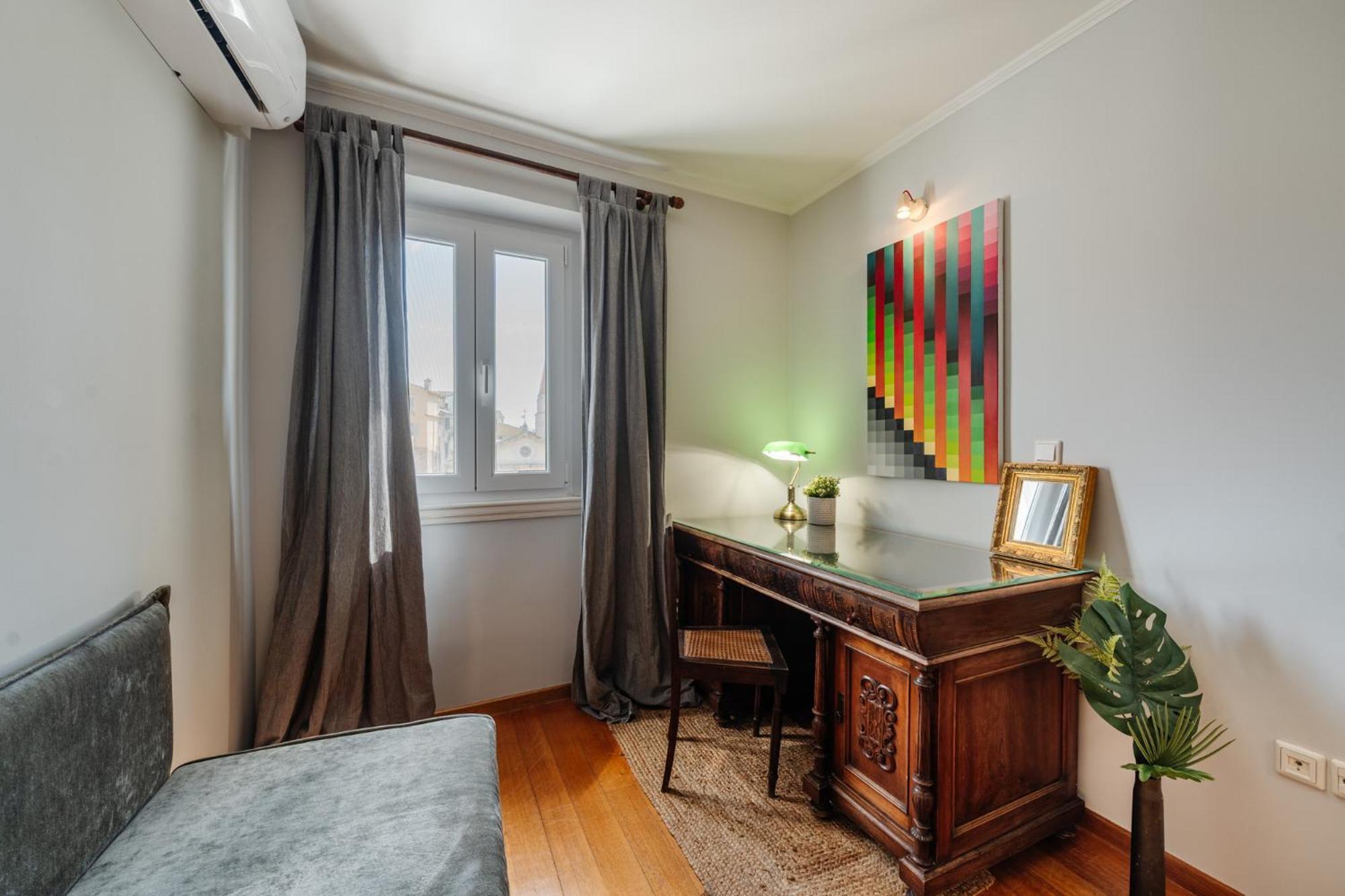 "San Giacomo Square Apt." In The Heart Of Old Town Corfu  외부 사진